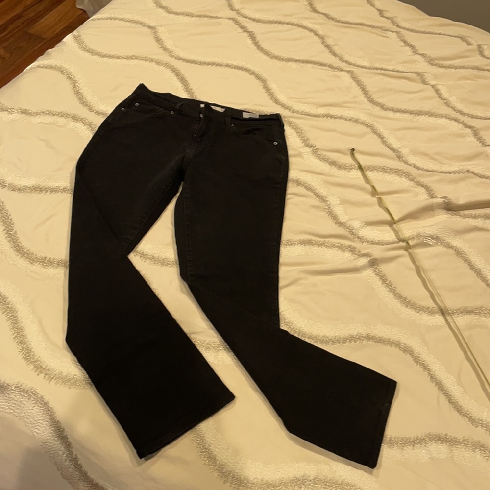 Levi’s dark black 505 straight leg jean